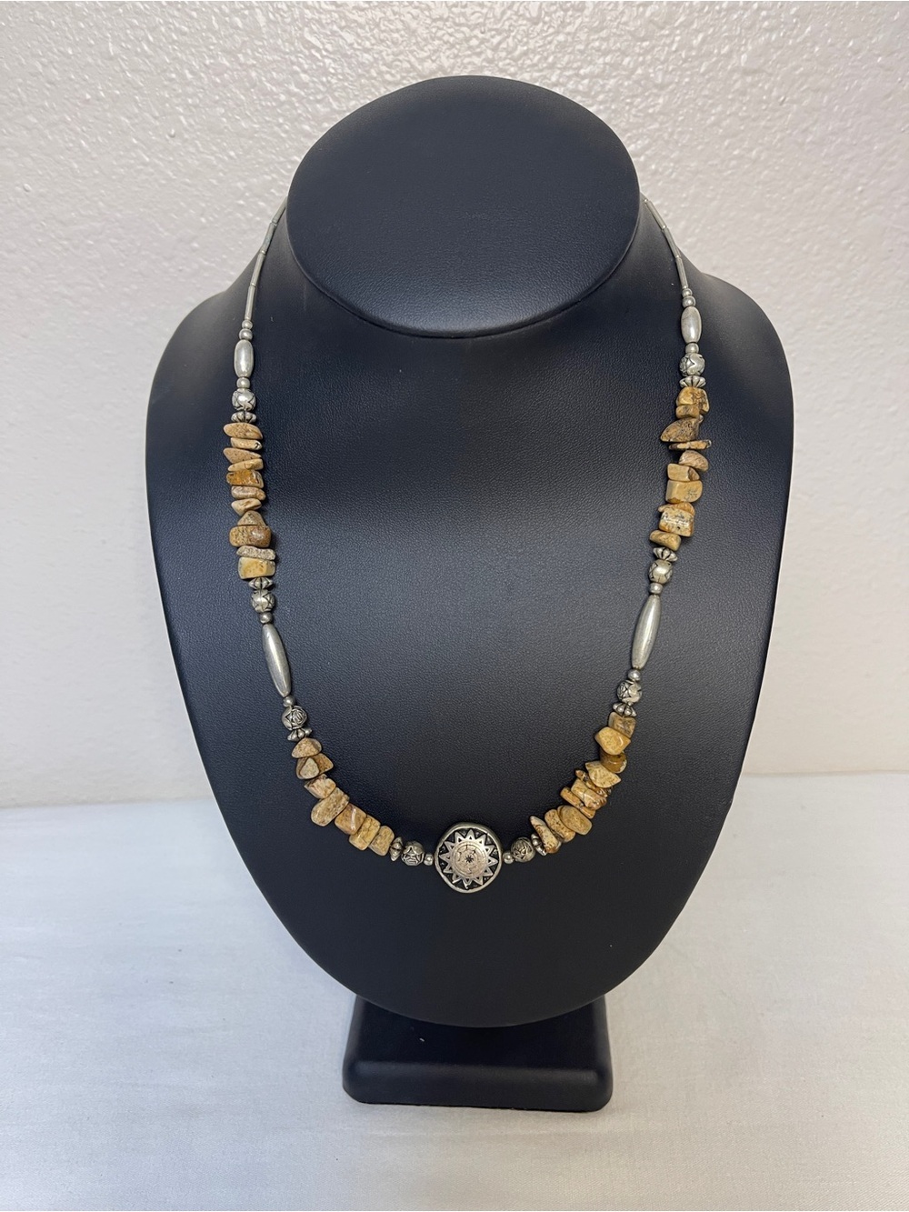 Brown Jasper Chip and Silver Tone Reversible Medallion Necklace 20”
